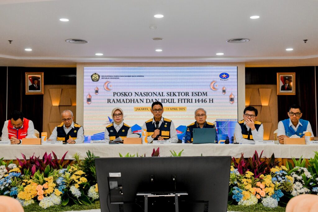arsip-berita-buka-posko-rafi-wamen-yuliot-minta-utamakan-keselamatan-dan-kenyamanan-masyarakat-fdoj860