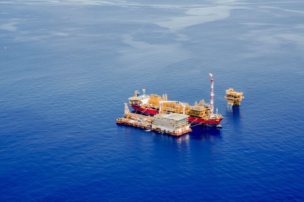 arsip-berita-dari-laut-lepas-natuna-cerita-anak-bangsa-membangun-kemandirian-energi-40fitfm