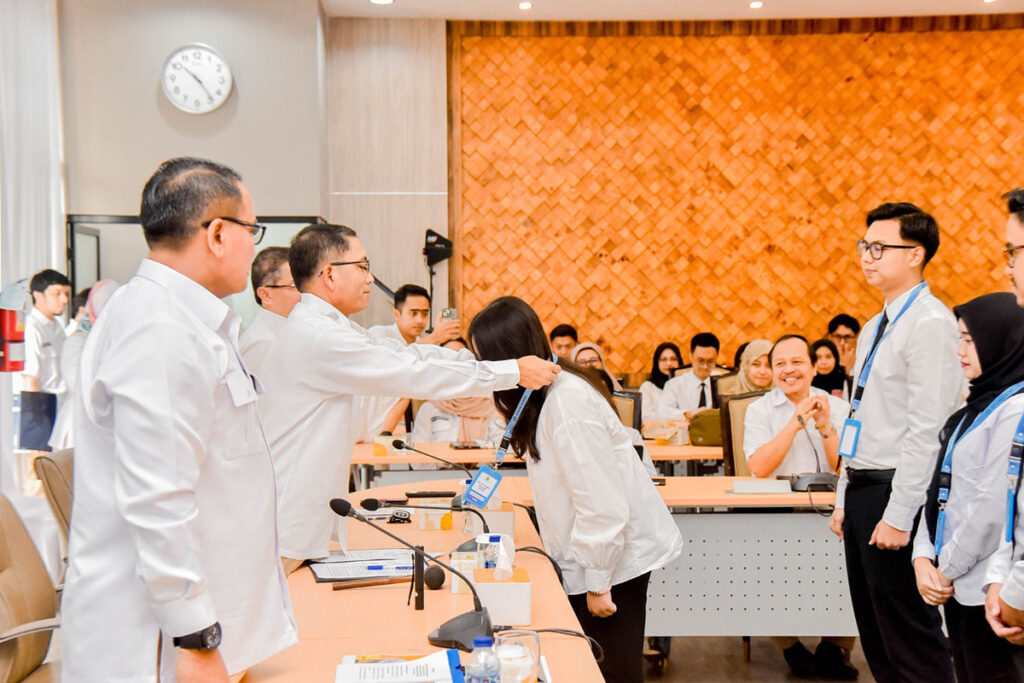 arsip-berita-buka-kegiatan-latsar-sekjen-kementerian-esdm-harap-cpns-siap-layani-masyarakat-gw81wqq