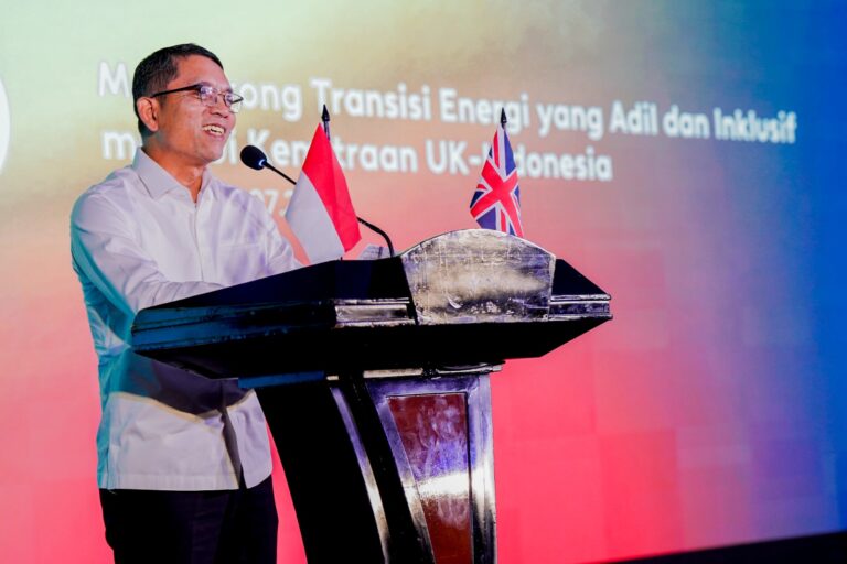 arsip-berita-perluas-akses-listrik-kementerian-esdm-kebut-listrik-perdesaan-ca1arb9