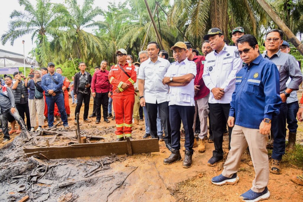 arsip-berita-pantau-sumur-masyarakat-di-muba-menteri-esdm-ini-keberpihakan-pemerintah-ke-rakyat-ndsbnd1