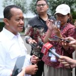 arsip-berita-dipanggil-presiden-prabowo-menteri-esdm-laporkan-target-listrik-desa-hingga-swasembada-solar-b8op2xh