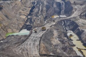 arsip-berita-menteri-esdm-tegaskan-penertiban-tambang-ilegal-jadi-prioritas-penegakan-hukum-tanpa-pengecualian-62n1rwe