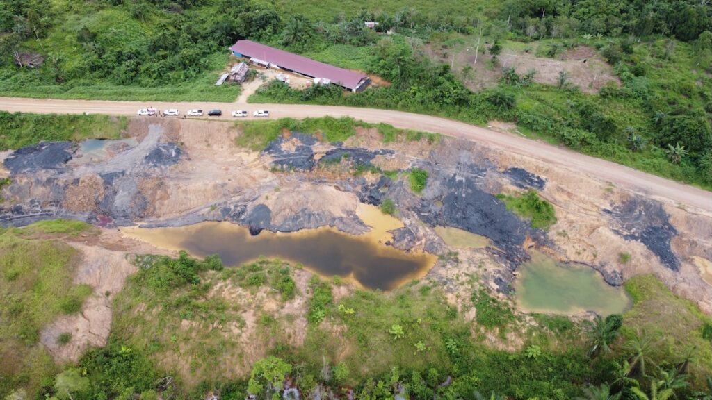 arsip-berita-kementerian-esdm-amankan-50-ribu-ton-batubara-tak-bertuan-di-kutai-kartanegara-36lh0ni