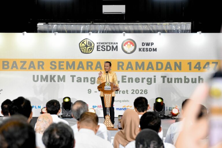 arsip-berita-buka-bazar-umkm-menteri-esdm-mereka-tulang-punggung-ekonomi-nasional-zpnmnez