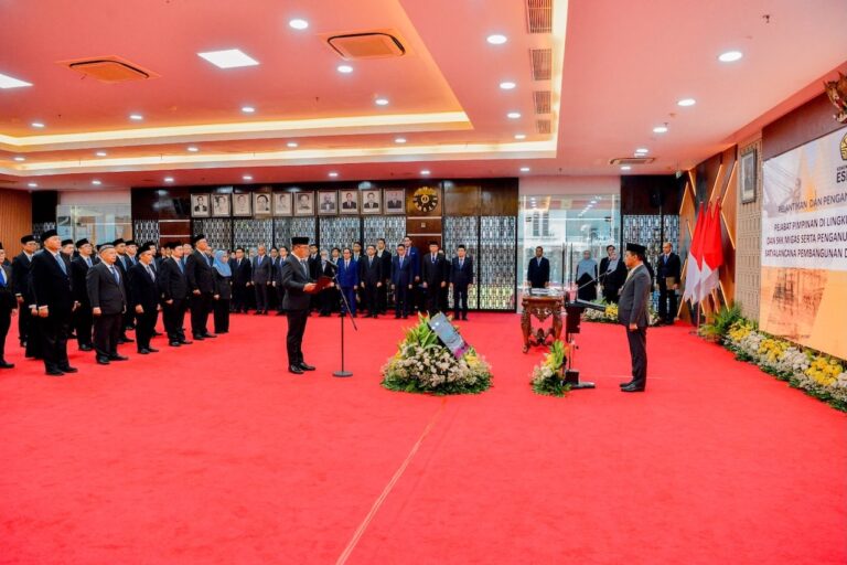 arsip-berita-menteri-esdm-lantik-pejabat-tinggi-pratama-kementerian-esdm-4kpi4is